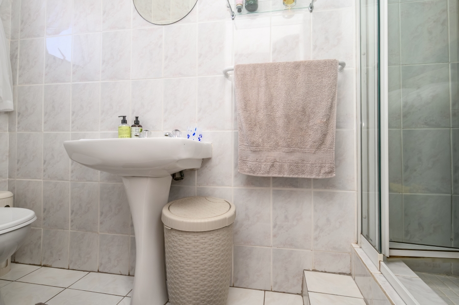 3 Bedroom Property for Sale in Summerstrand Eastern Cape